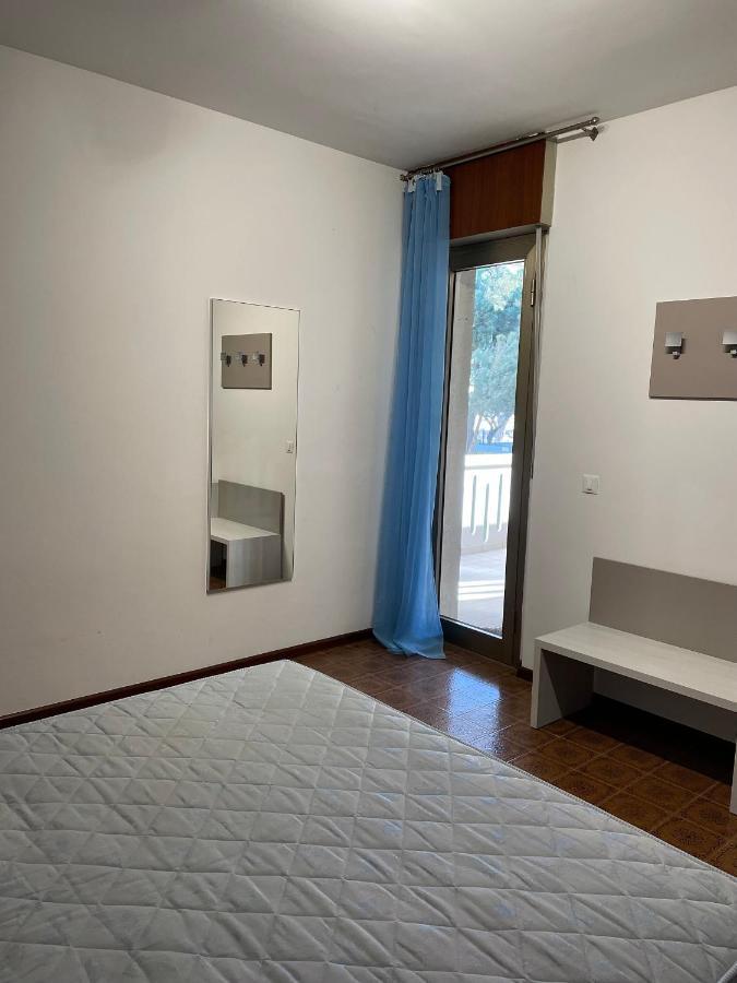 Blu Residence 2 Lignano Sabbiadoro Eksteriør billede